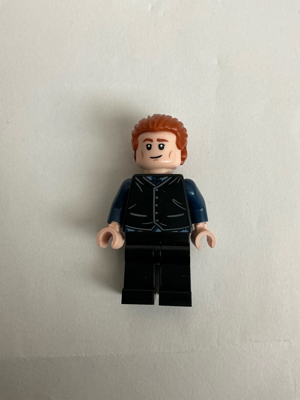 This is the LEGO Harry Potter Bill Weasley minifigure